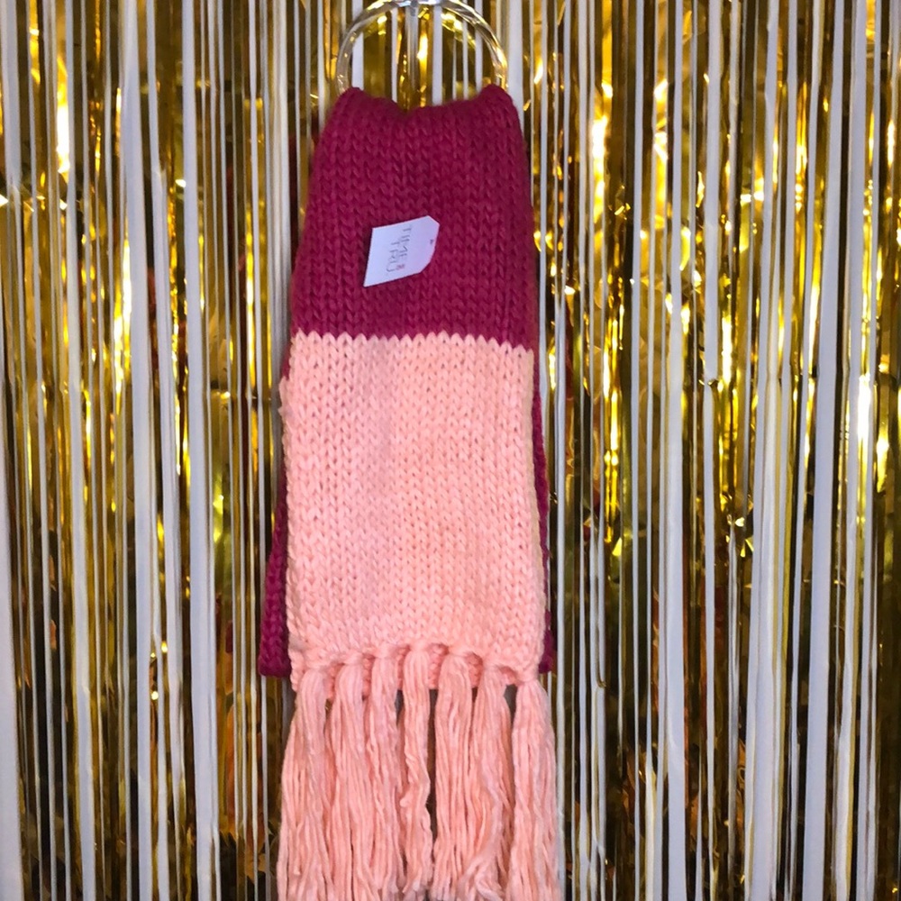 NWT Time and Tru Handcrafted Scarf